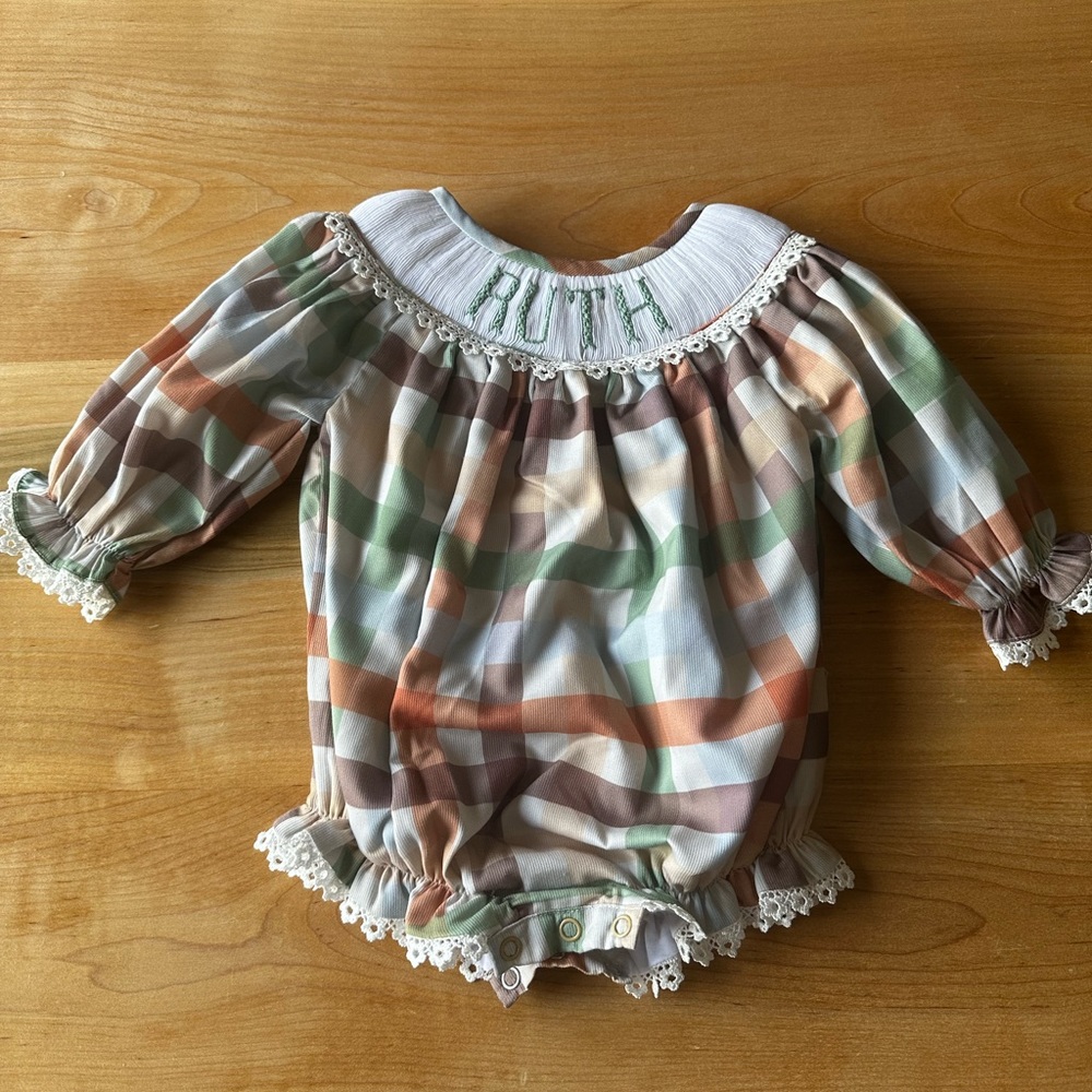 Ruth name smock bubble